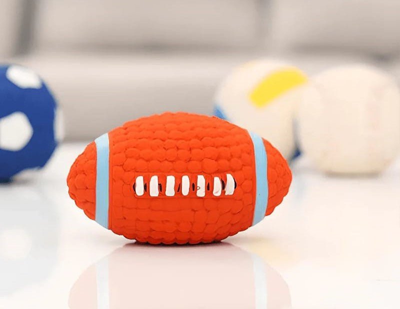 SplashBall hondenbal detail — flexibel TPR materiaal tandvriendelijk