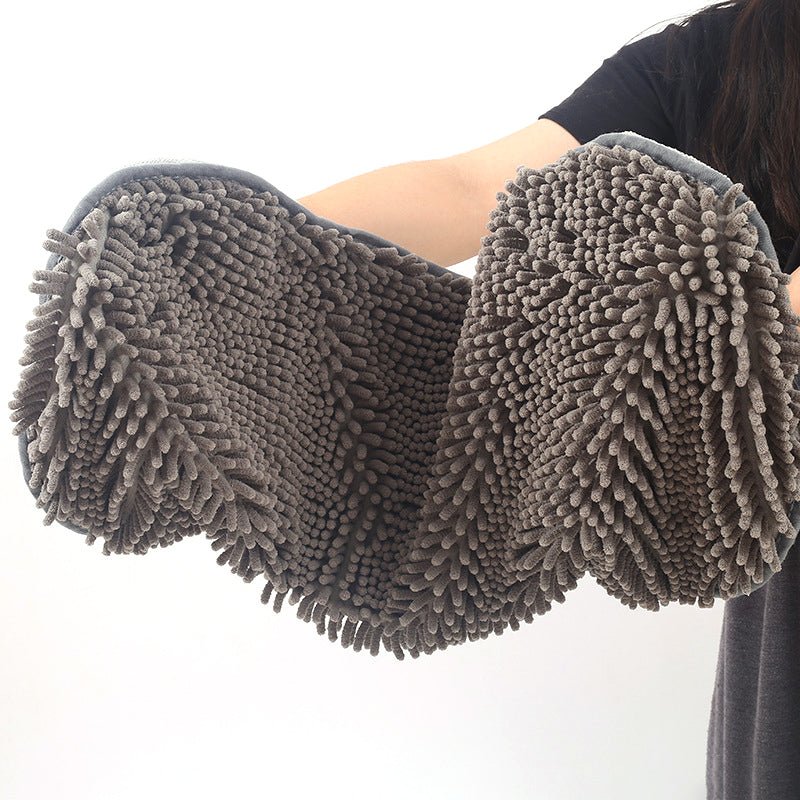 DryPaw microvezel handdoek hond — compact in strandtas of handschoenenkastje auto
